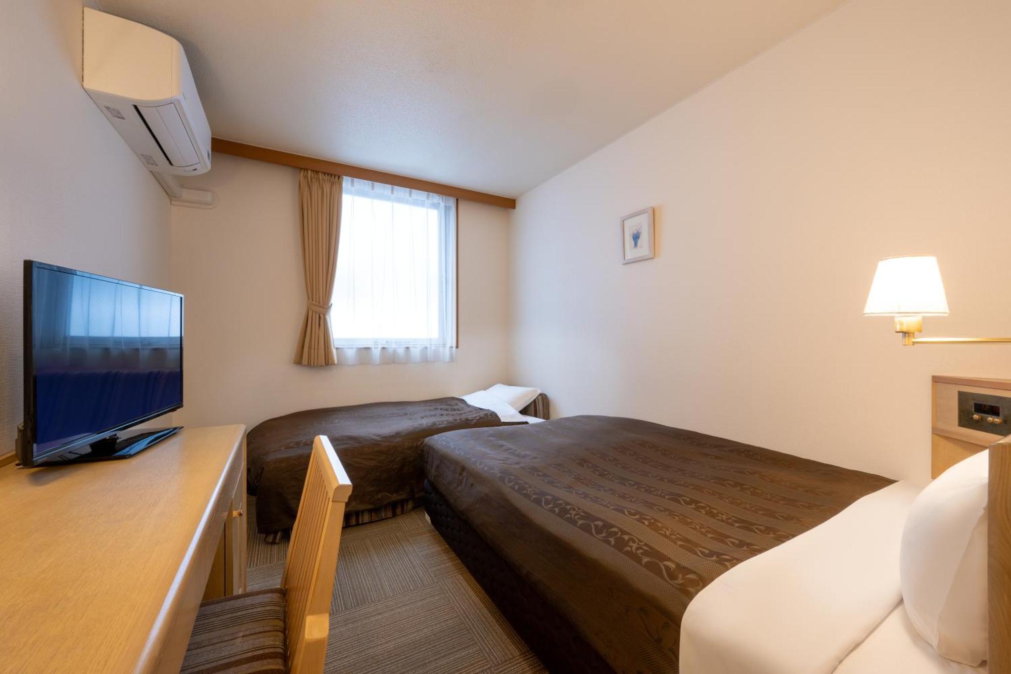 Okano Hotel Sendai Bagian luar foto